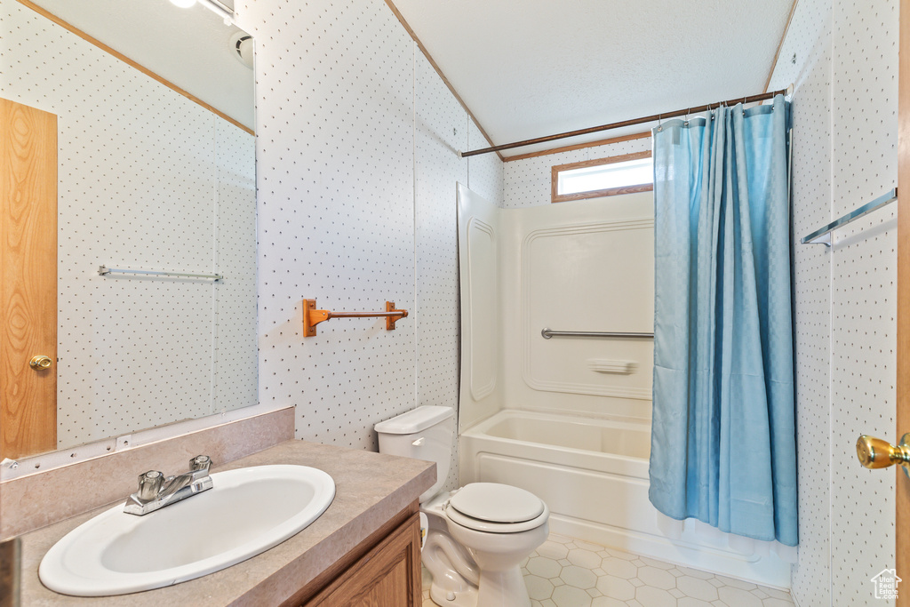 275 N 100 EAST ST Torrey, UT 84775