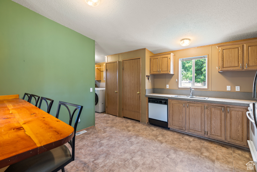 275 N 100 EAST ST Torrey, UT 84775