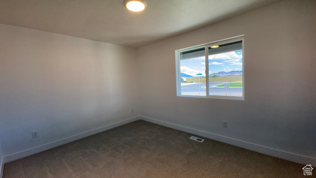Photo 13 for MLS #2096305 at 443 E Stafford St #137
