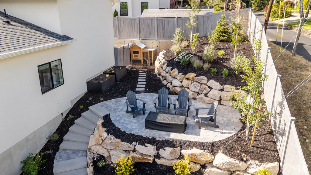 View of yard featuring a patio area
