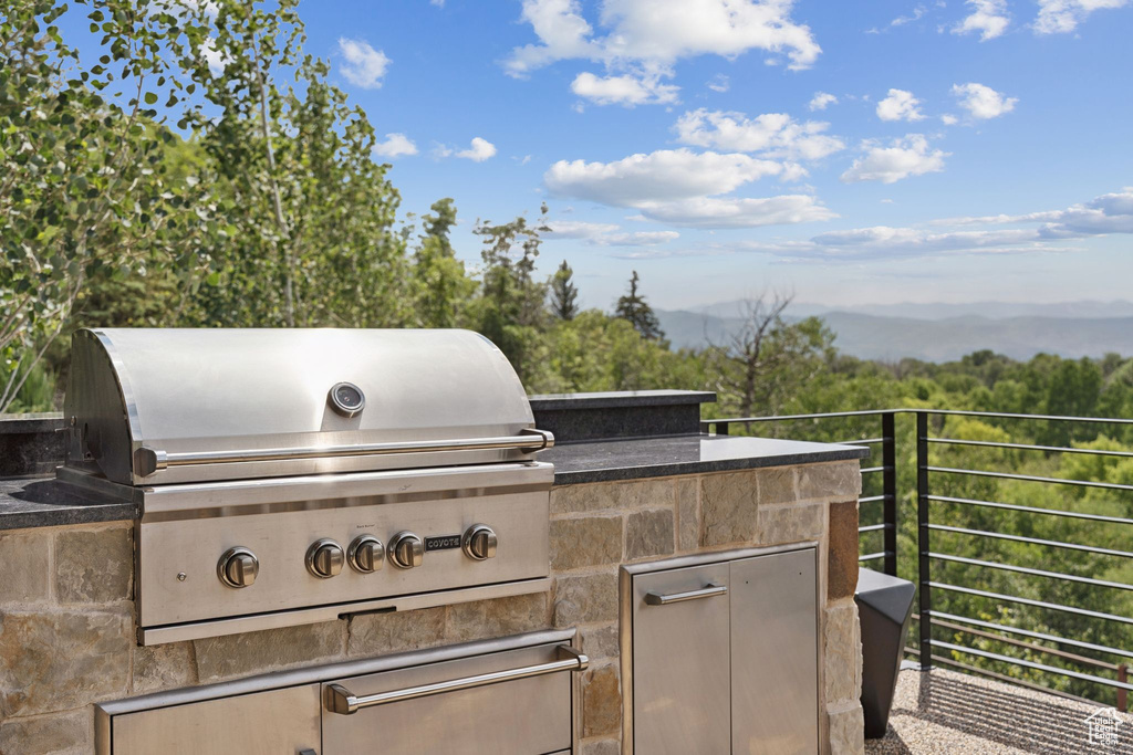 1400 WEBER WILD RD Oakley, UT 84055