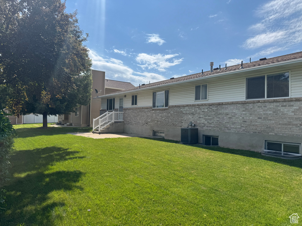 1836 W 2400 S Syracuse, UT 84075