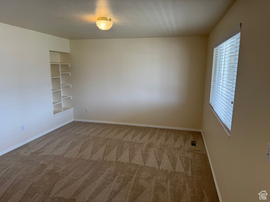 1836 W 2400 S Syracuse, UT 84075
