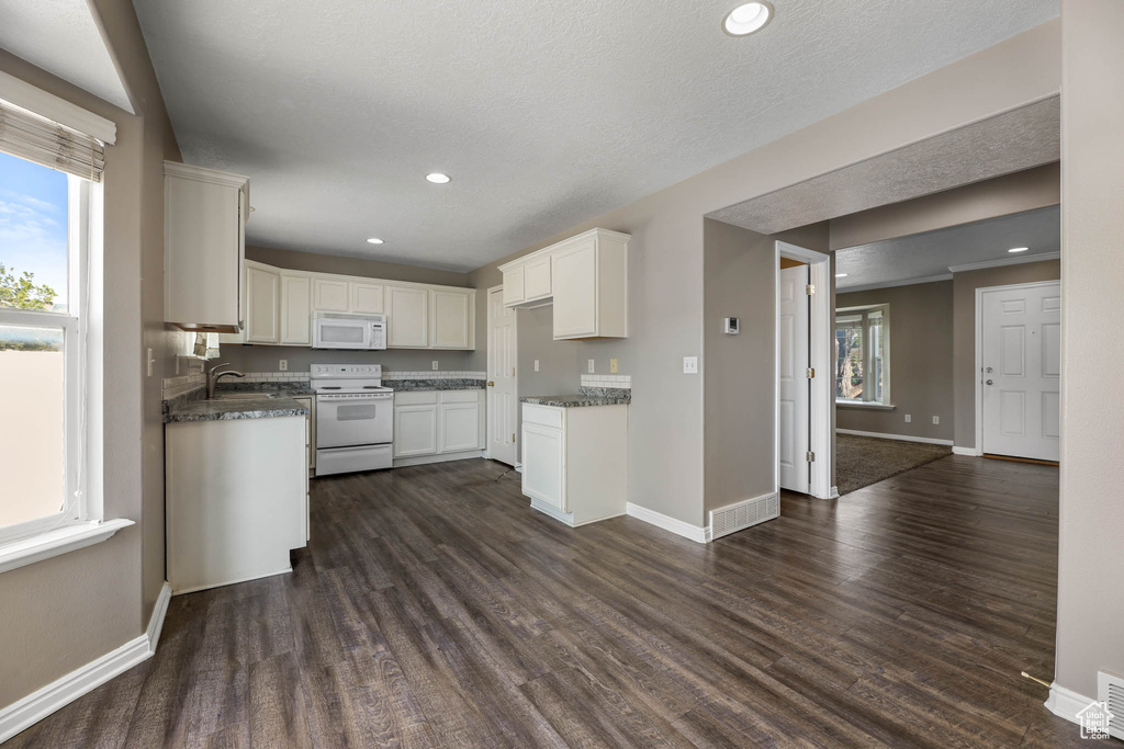 3152 W DAVENCOURT LOOP Lehi, UT 84043