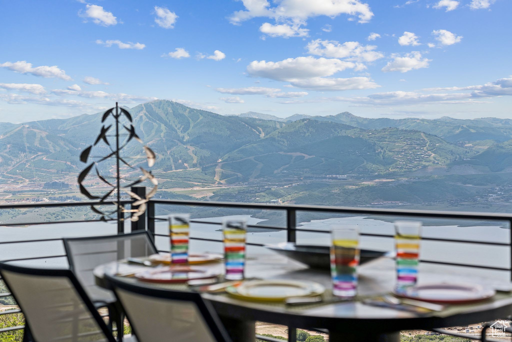 Balcony featuring a mountain view