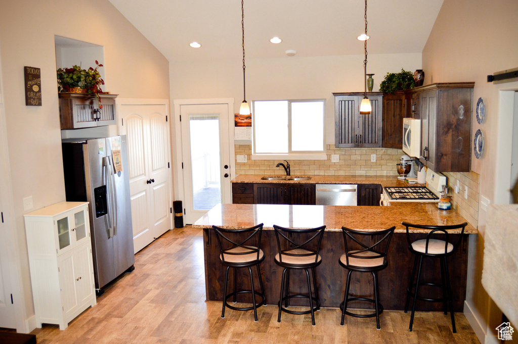 2072 S SWEETWATER PARKWAY PARK #33 Garden City, UT 84028