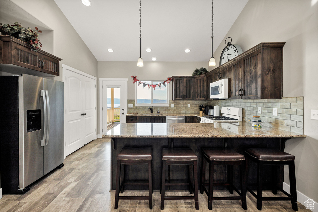2072 S SWEETWATER PARKWAY PARK #33 Garden City, UT 84028