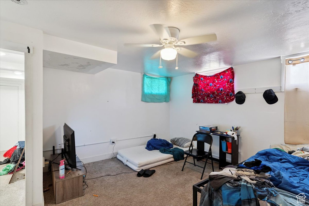 220 E GREENWOOD AVE Midvale, UT 84047