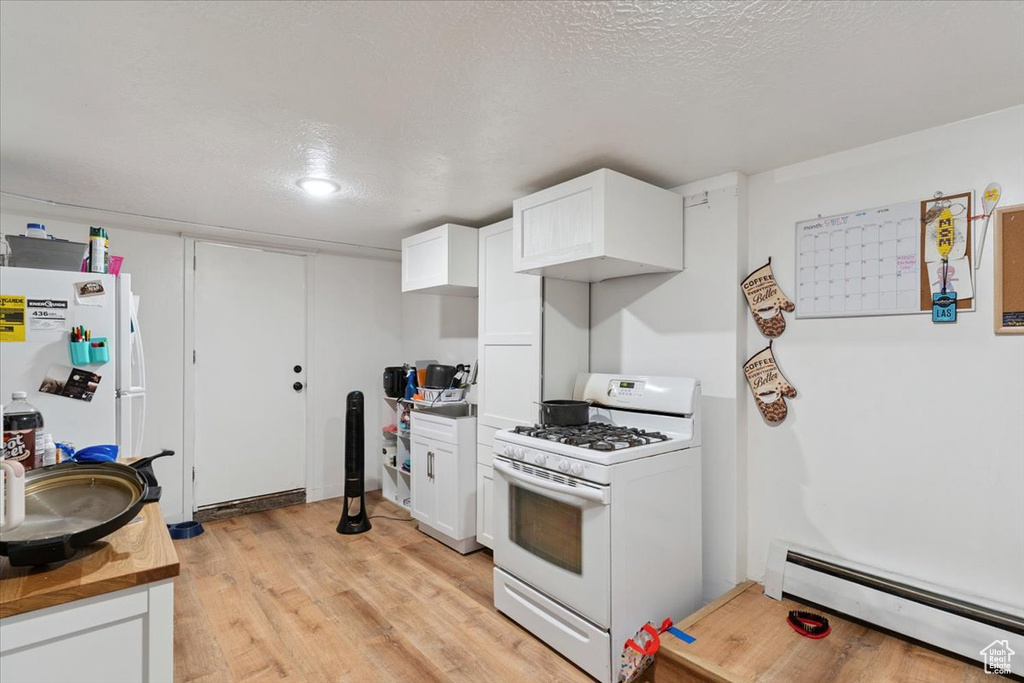 220 E GREENWOOD AVE Midvale, UT 84047