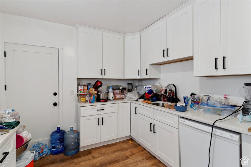 220 E GREENWOOD AVE Midvale, UT 84047