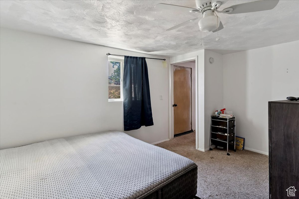 220 E GREENWOOD AVE Midvale, UT 84047