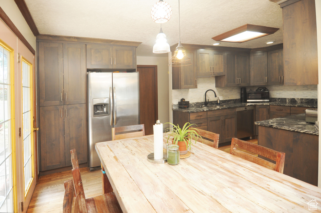 136 E 700 S Farmington, UT 84025