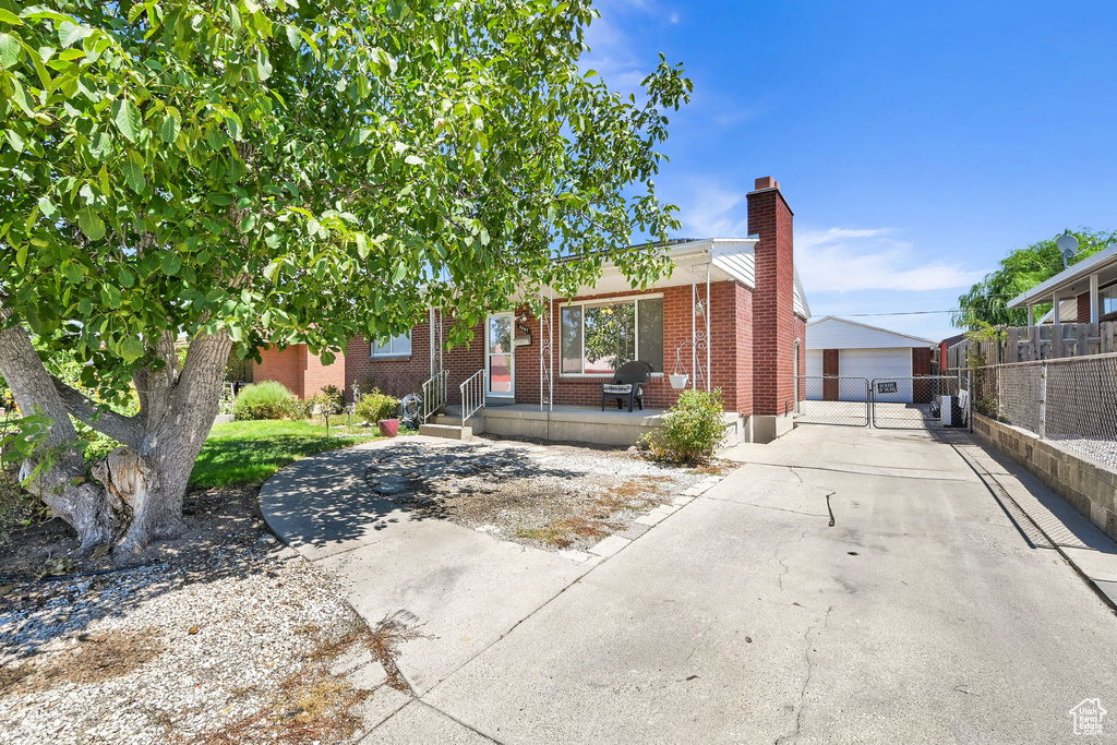 Photo 3 for MLS #2096336 at 3347 S Rulon St