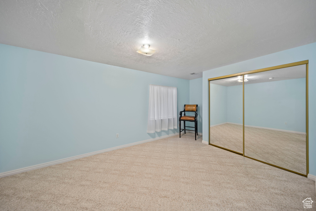 5149 W VILLAGE WOOD DR West Valley City, UT 84120