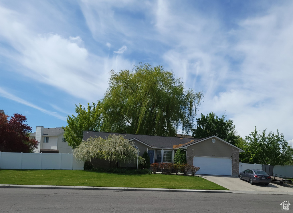 5149 W VILLAGE WOOD DR West Valley City, UT 84120
