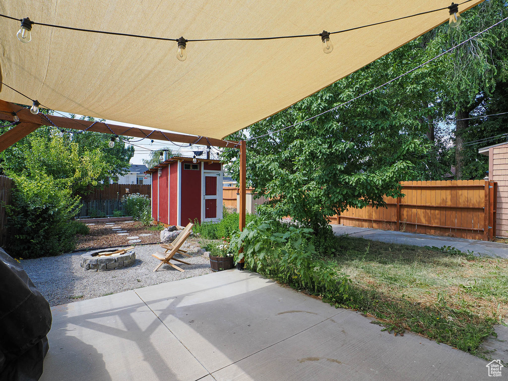 320 E HOLLYWOOD AVE Salt Lake City, UT 84115