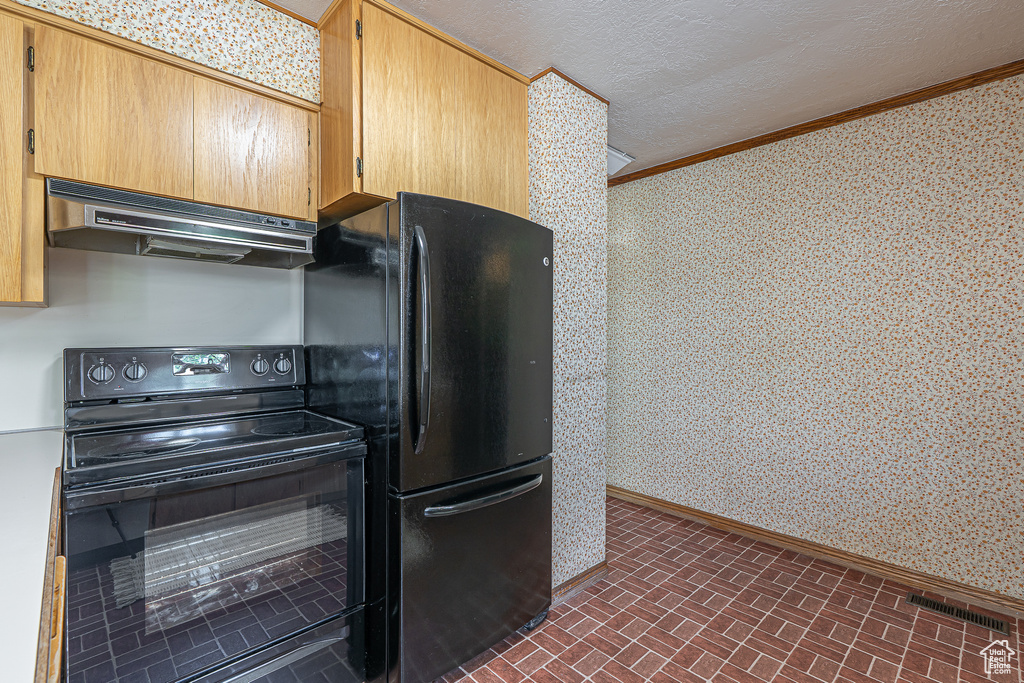 Photo 13 for MLS #2096347 at 570 N 400 West