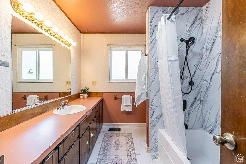 Photo 14 for MLS #2096347 at 570 N 400 West