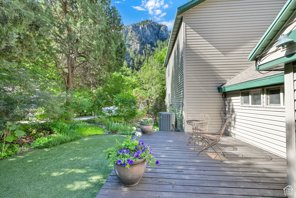 Deck featuring a mountain view