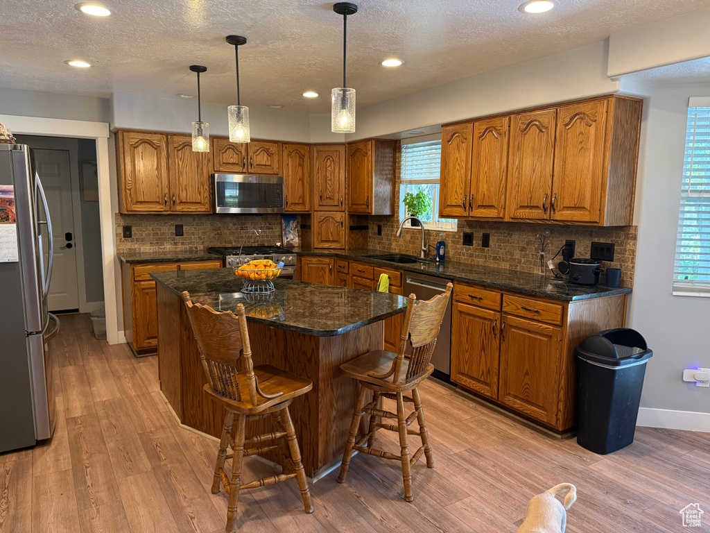 2484 W GORDON AVE Layton, UT 84041