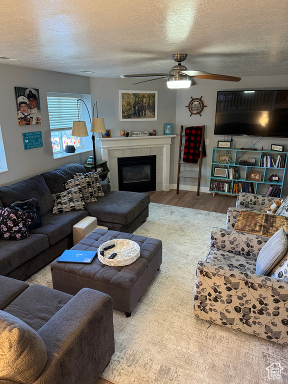 2484 W GORDON AVE Layton, UT 84041