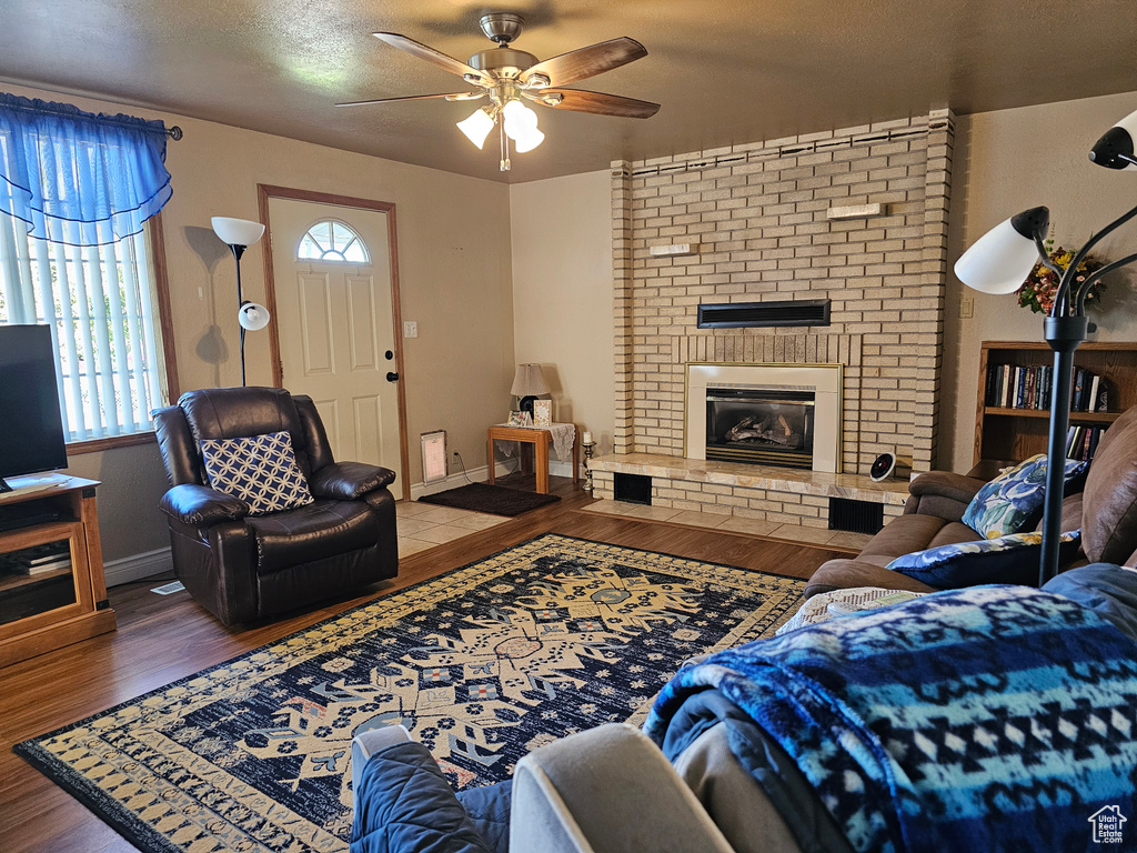 Photo 12 for MLS #2096359 at 217 Wilkins
