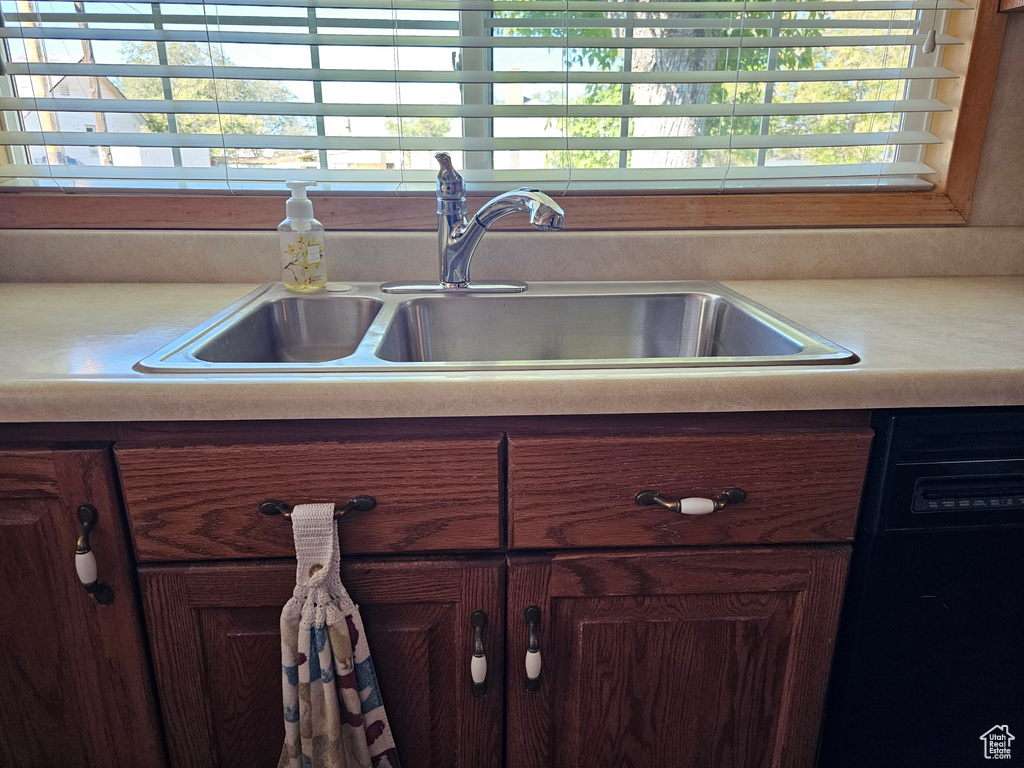Photo 6 for MLS #2096359 at 217 Wilkins