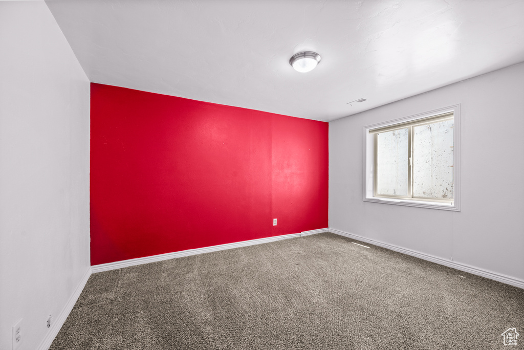5753 S PARK PLACE Holladay, UT 84121