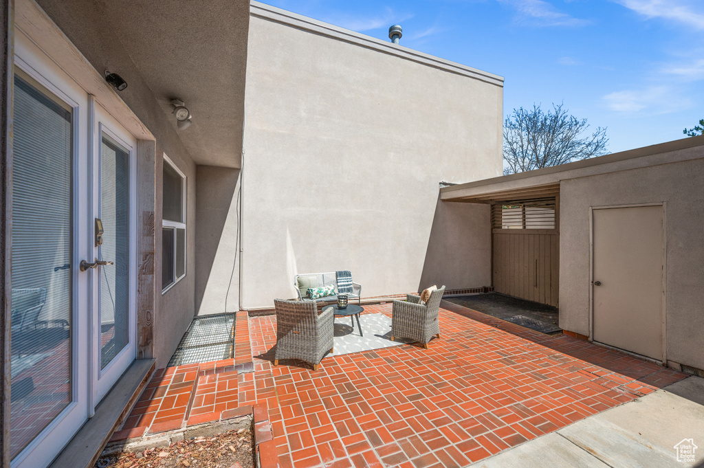 5753 S PARK PLACE Holladay, UT 84121