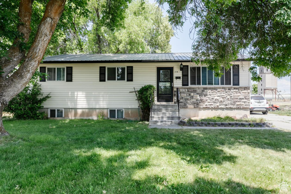 116 W 2ND Preston, ID 83263