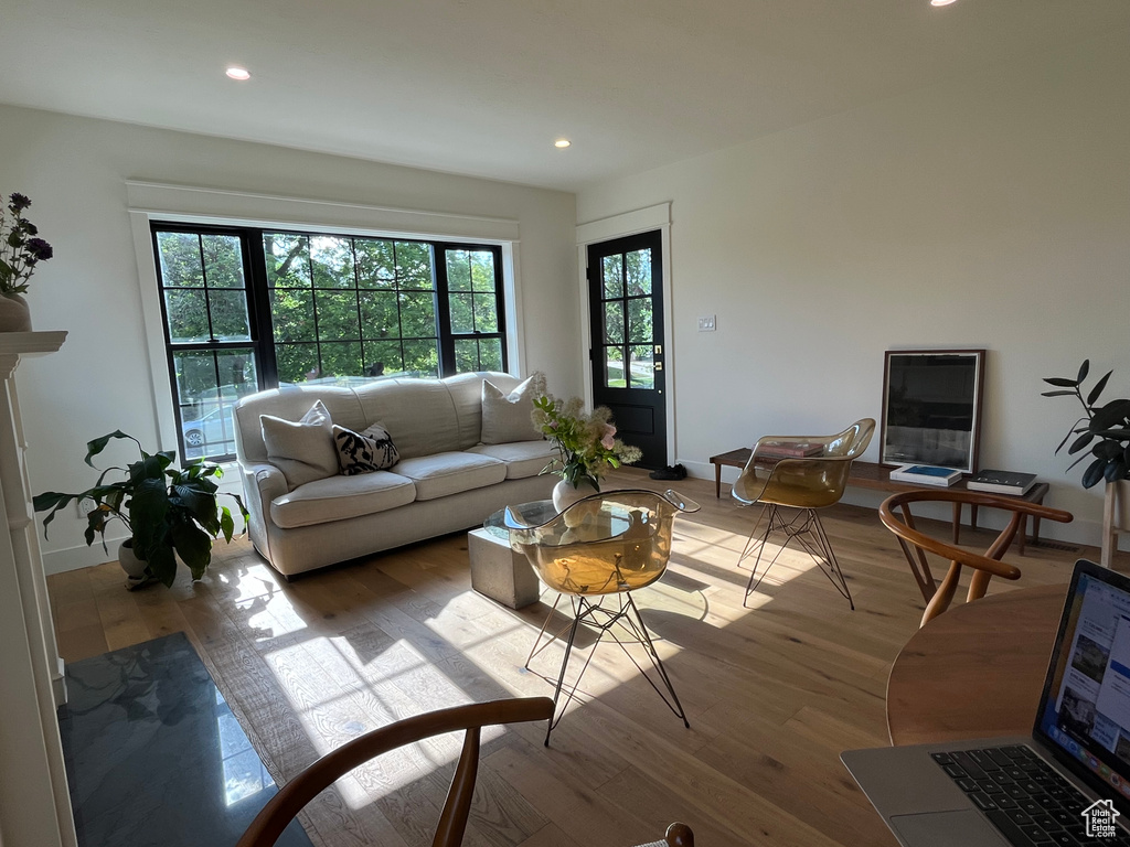 2487 S BEVERLY ST Salt Lake City, UT 84106