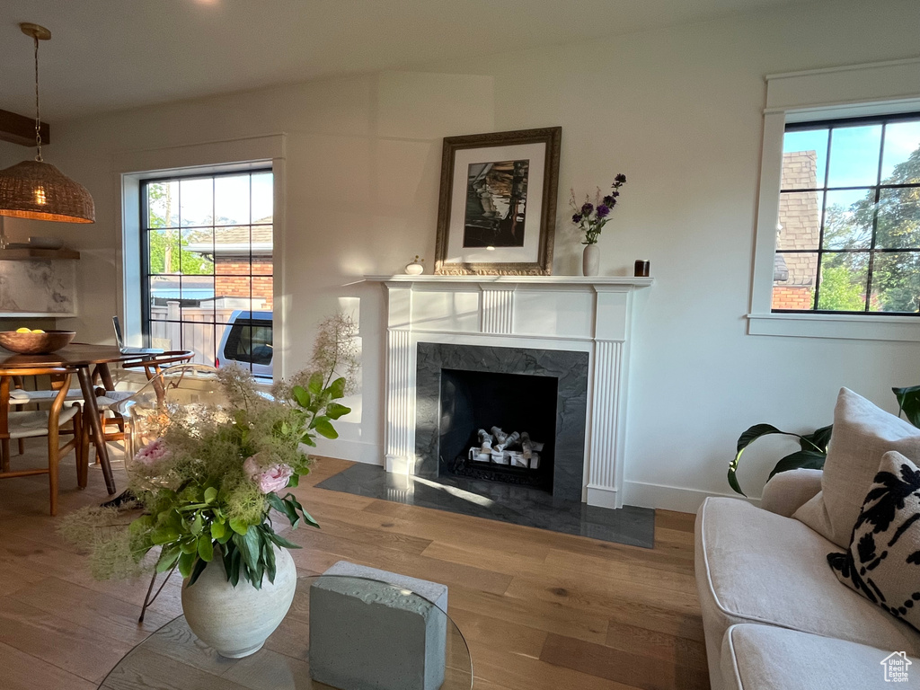2487 S BEVERLY ST Salt Lake City, UT 84106