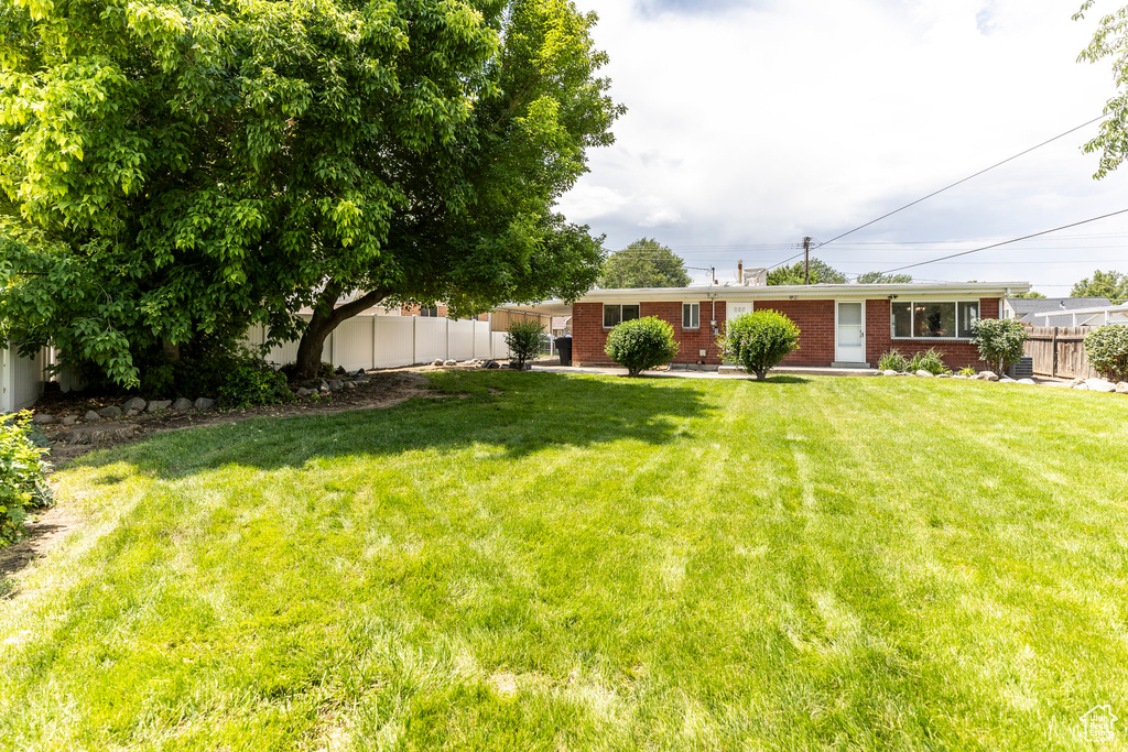 5655 S 700 W Murray, UT 84123