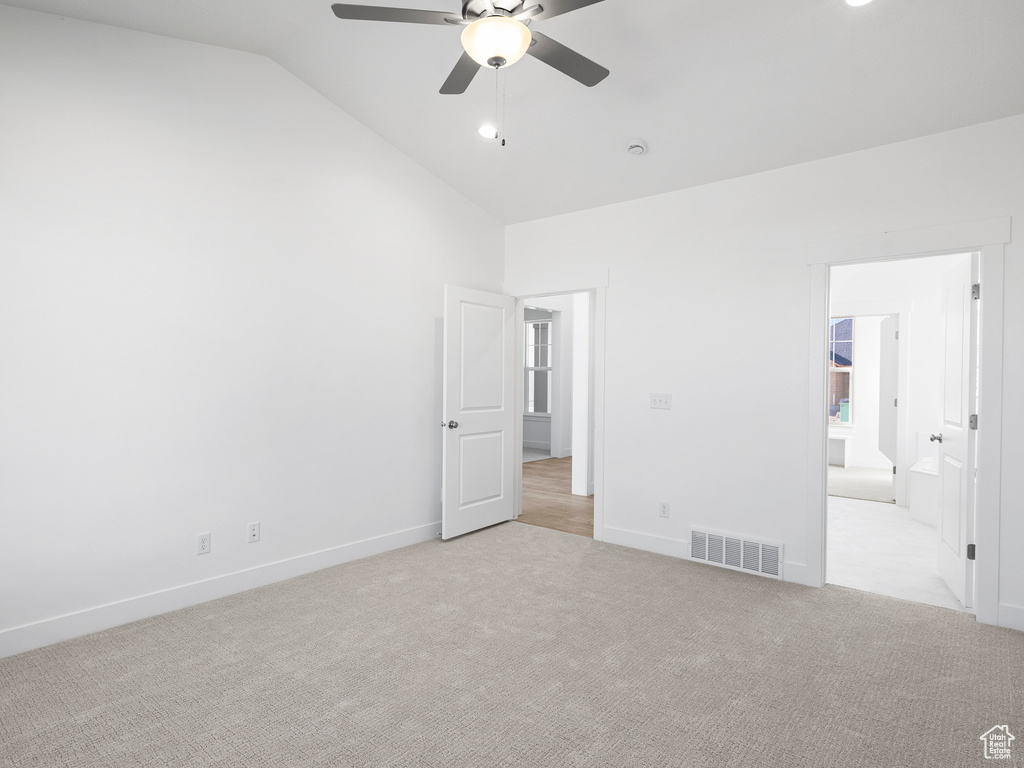 Photo 39 for MLS #2096389 at 261 E 1150 North #72