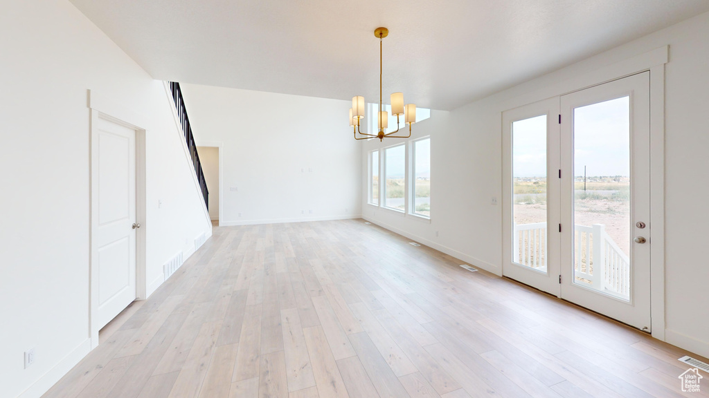 Photo 12 for MLS #2096389 at 261 E 1150 North #72