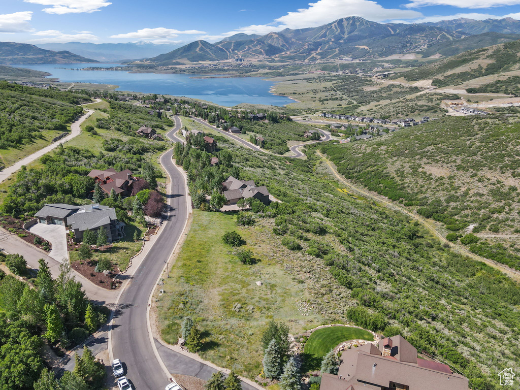 Aerial view of property\\\'s location featuring a water and mountain view