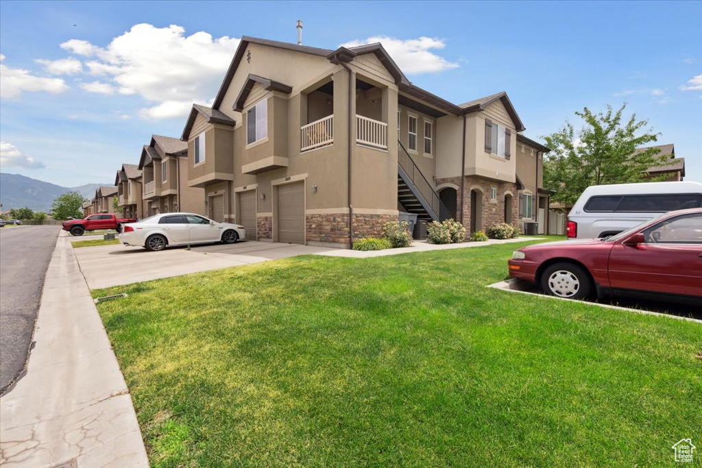 1049 W ALLINGTON DR North Salt Lake, UT 84054