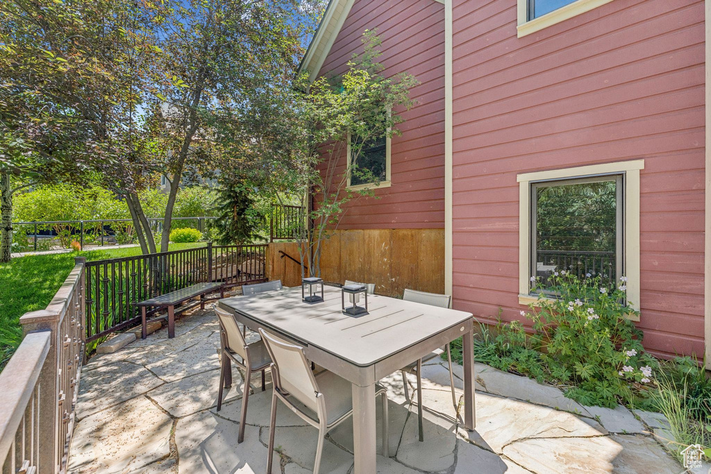 View of patio / terrace with outdoor dining area