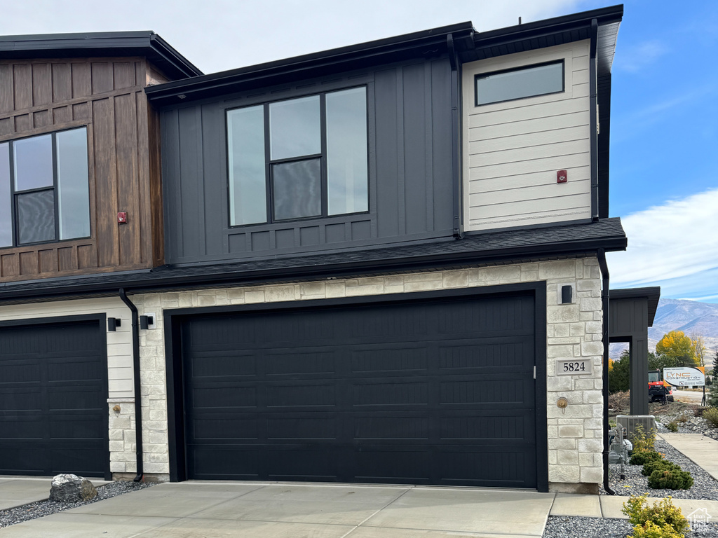 Photo 3 for MLS #2096412 at 5824 N Jeeder Dr #70