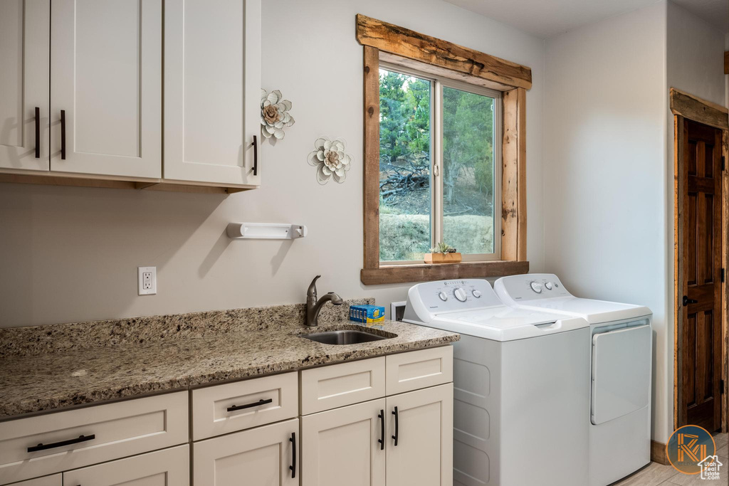 7590 W PEACHES LN #202 Mount Carmel, UT 84755