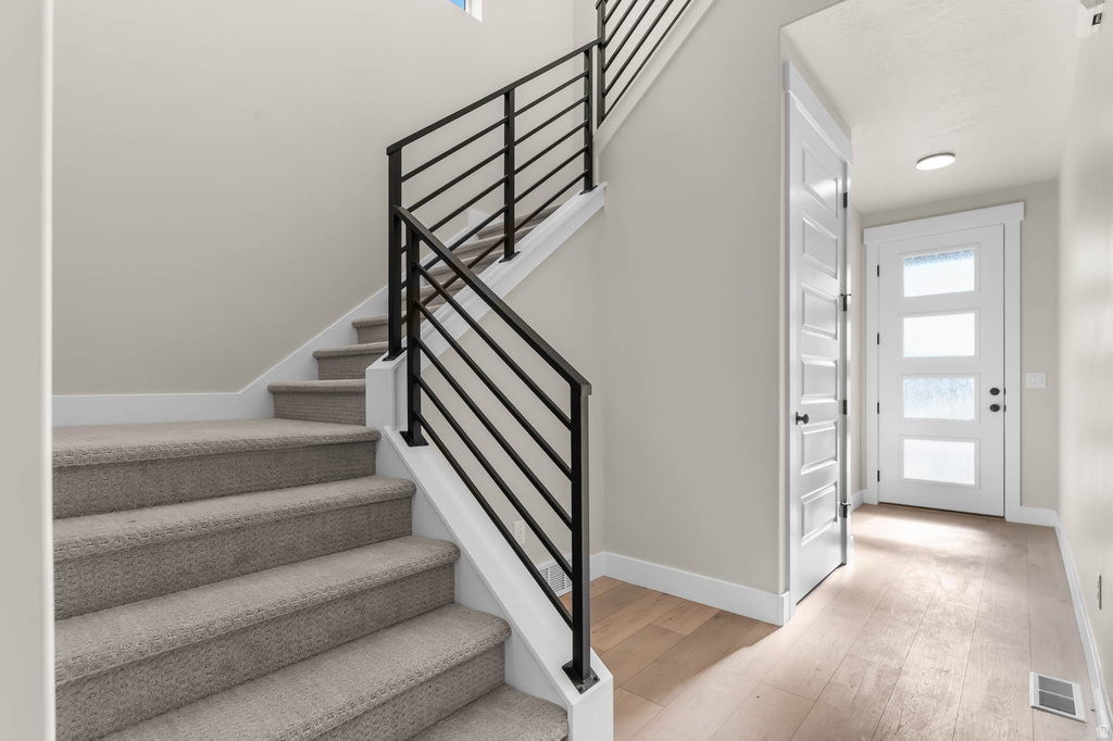 492 W MAIDENGRASS WAY Draper, UT 84020