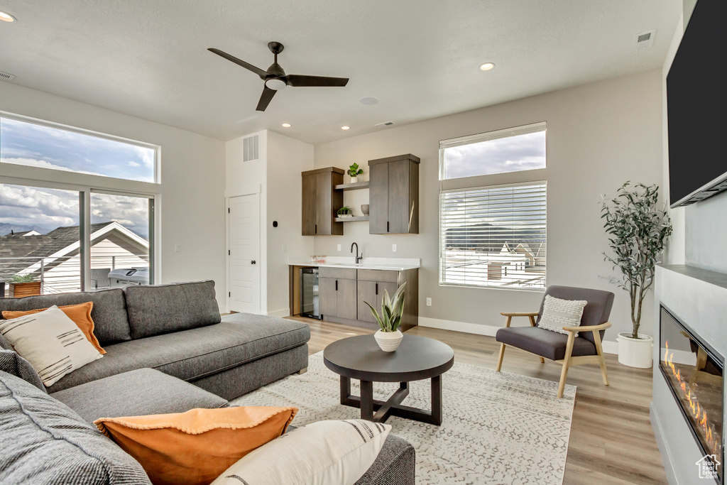 6713 W LAKE AVE #122 South Jordan, UT 84009