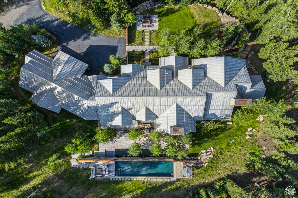 Drone / aerial view of a pool area