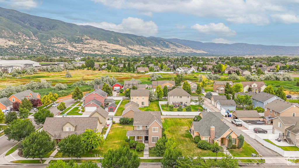 17 S BELMONT DR Farmington, UT 84025