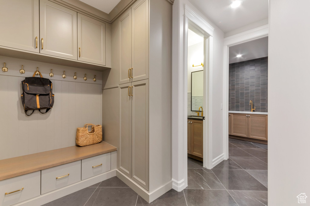 1649 W PHEASANT MEADOW DR Kaysville, UT 84037
