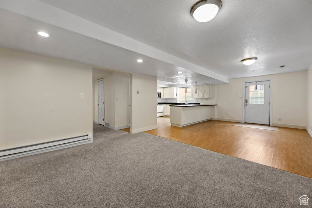 9448 S LADY DOVE LN South Jordan, UT 84095