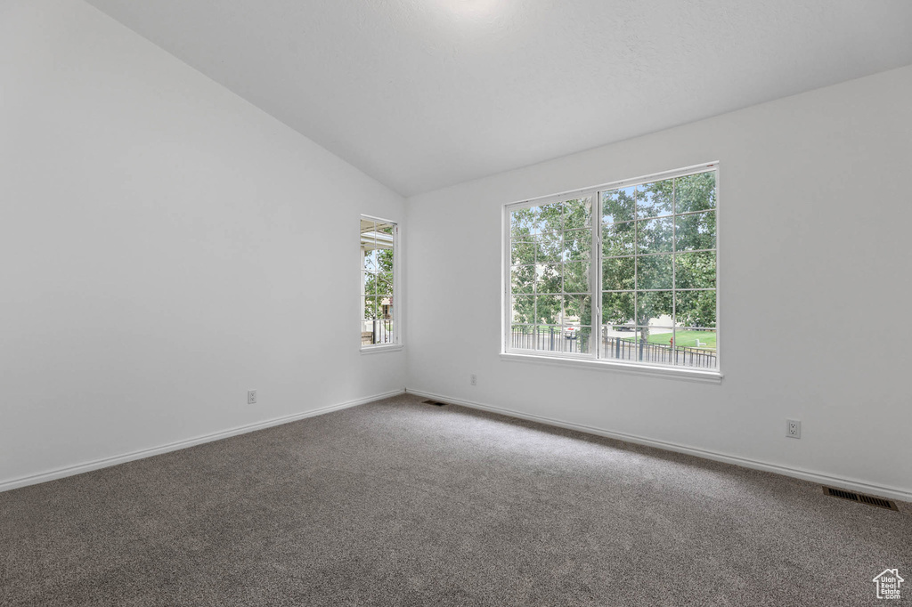 9448 S LADY DOVE LN South Jordan, UT 84095