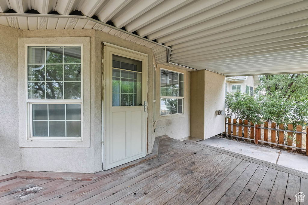 9448 S LADY DOVE LN South Jordan, UT 84095
