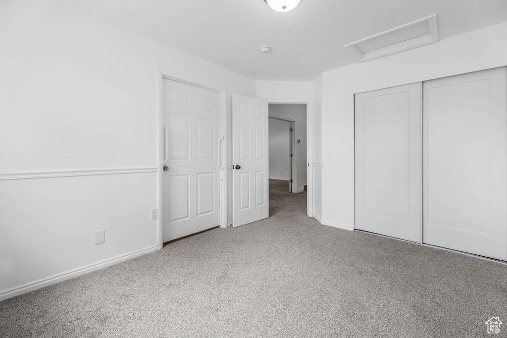 9448 S LADY DOVE LN South Jordan, UT 84095
