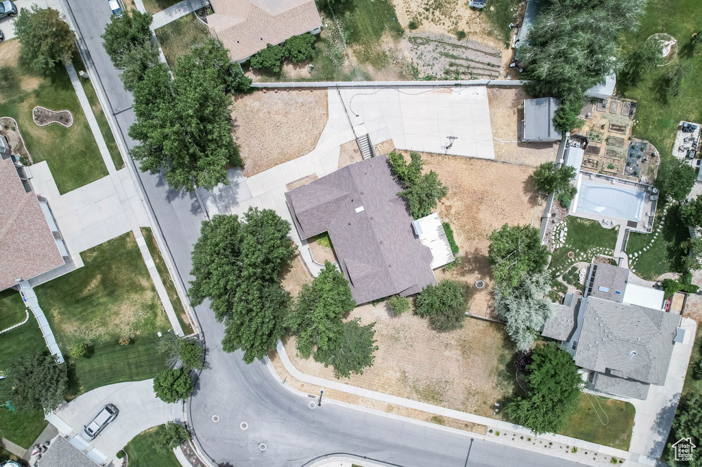 9448 S LADY DOVE LN South Jordan, UT 84095